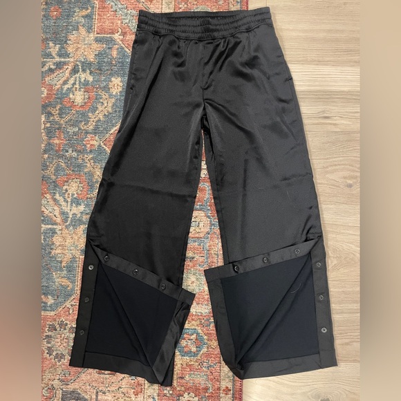 Old Navy Mid-Rise Wide-Leg Satin Track Pants - Picture 2 of 5